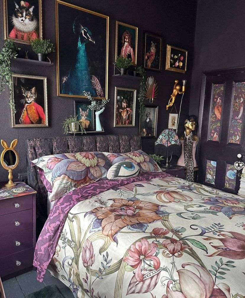 A dark purple whimsigoth bedroom.