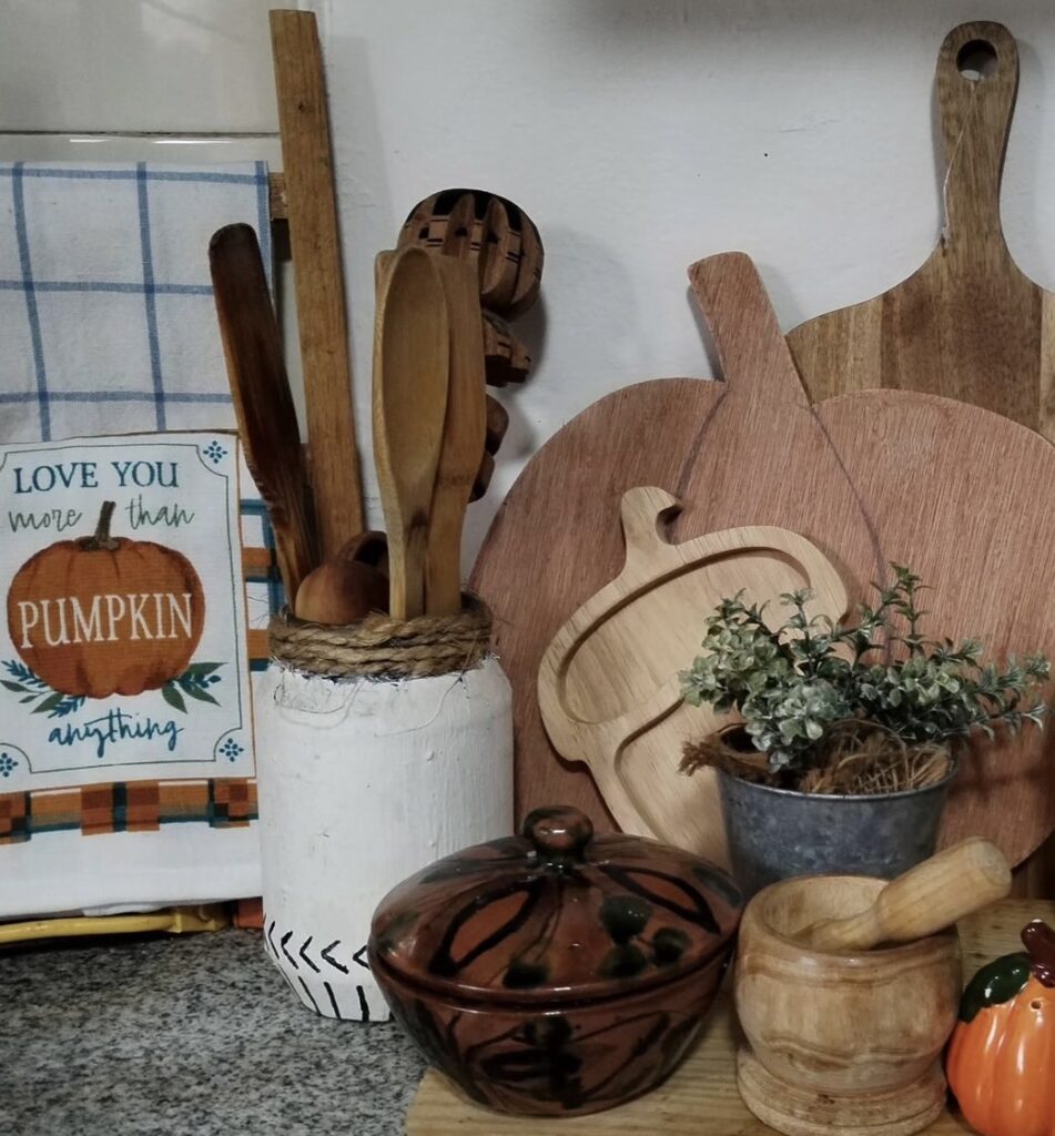 A pumpkin dish towel.