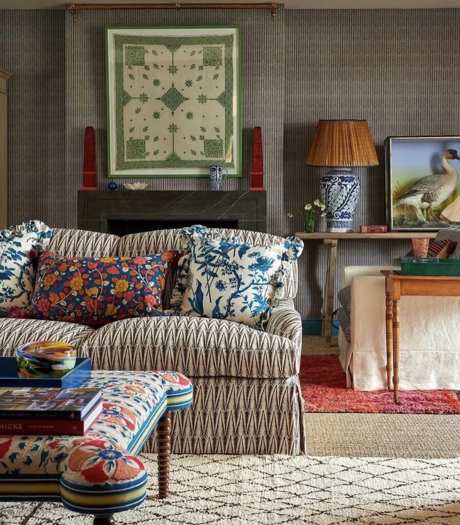 A classic living room made of patterns.