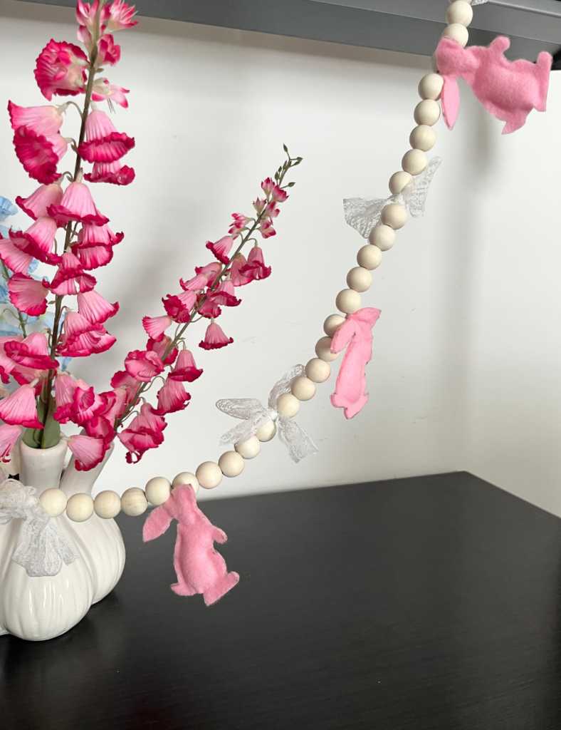 Spring bunny garland - view 2. ©ASTRAPEARL - DO NOT USE