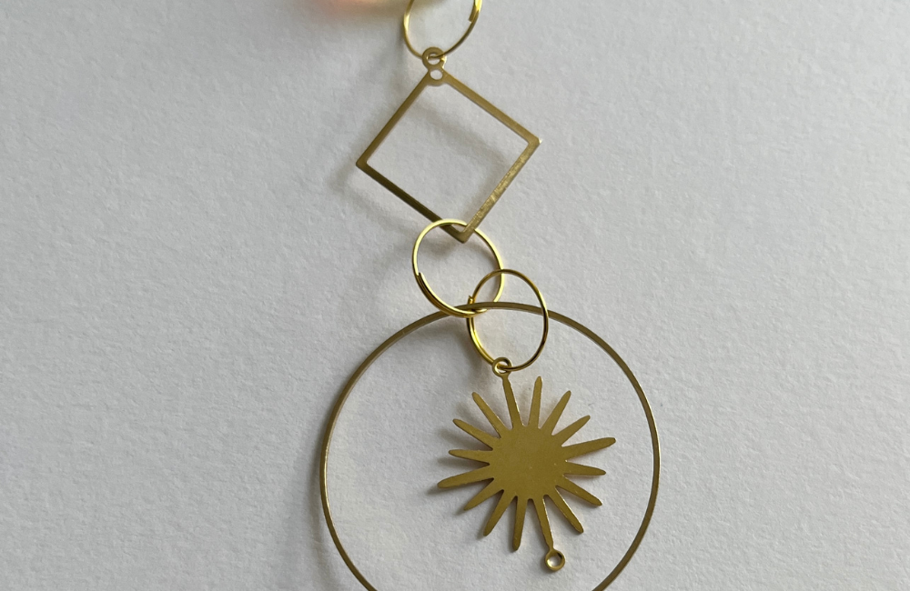 Suncatcher DIY - view 3. ©ASTRAPEARL - DO NOT USE
