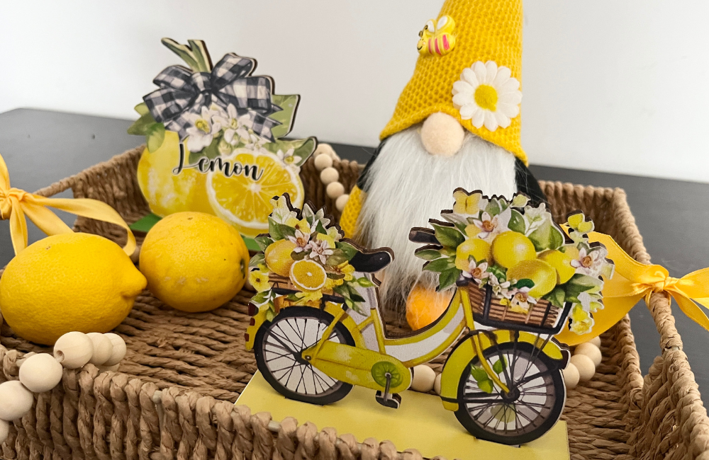 Lemon tray decor - view 3. ©ASTRAPEARL - DO NOT USE