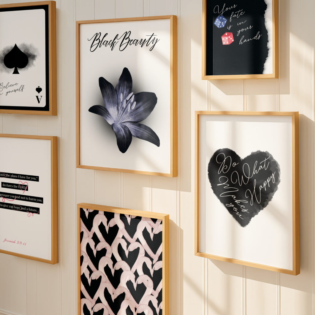 A trendy black print set of 6.