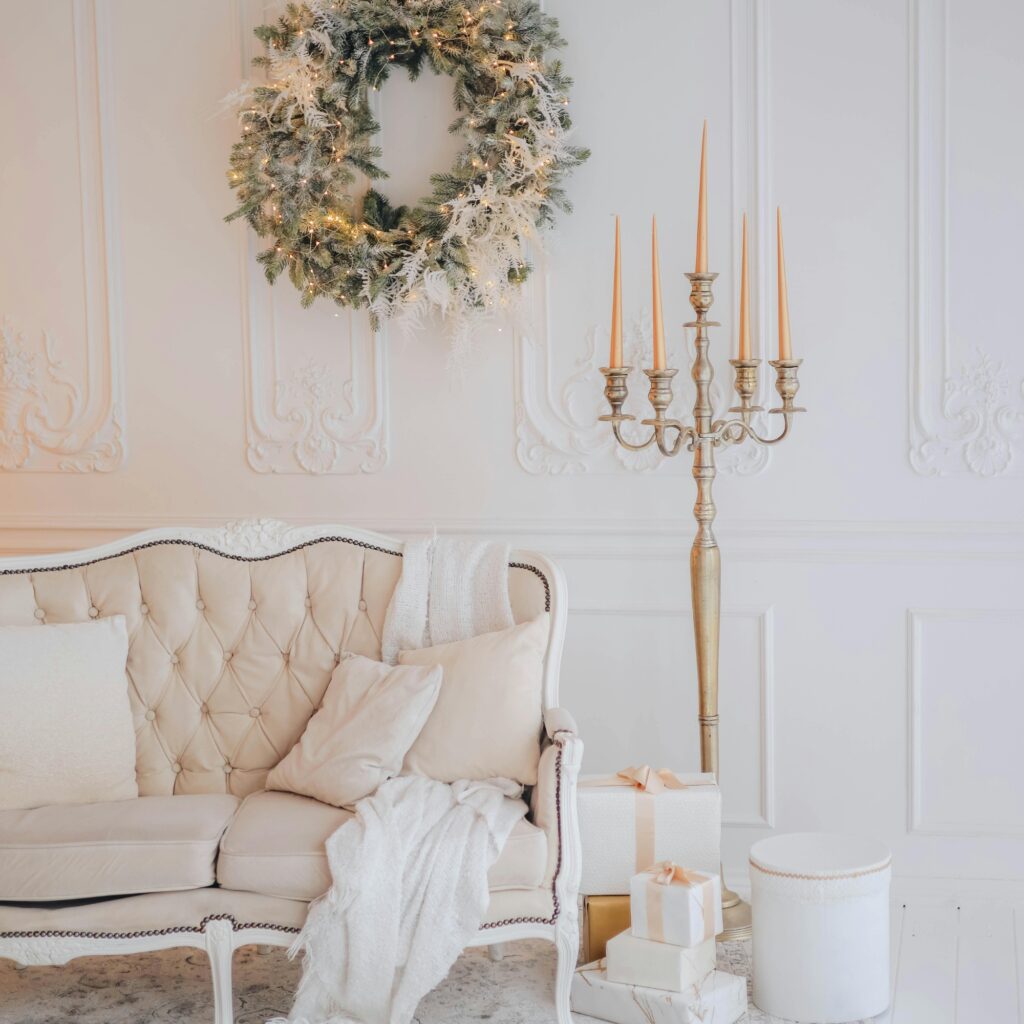 An antique living room.