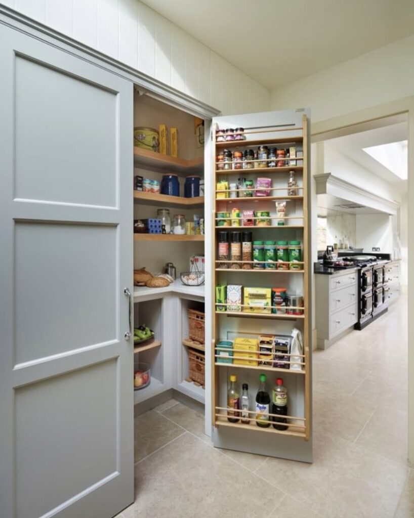 A walk in pantry.