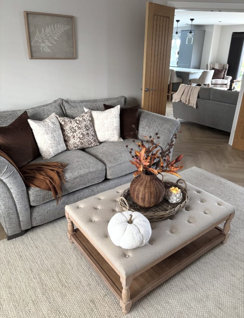 A rectangle coffee table decor.