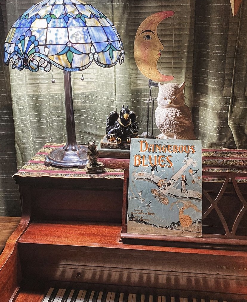 A Whimsigoth bedroom.