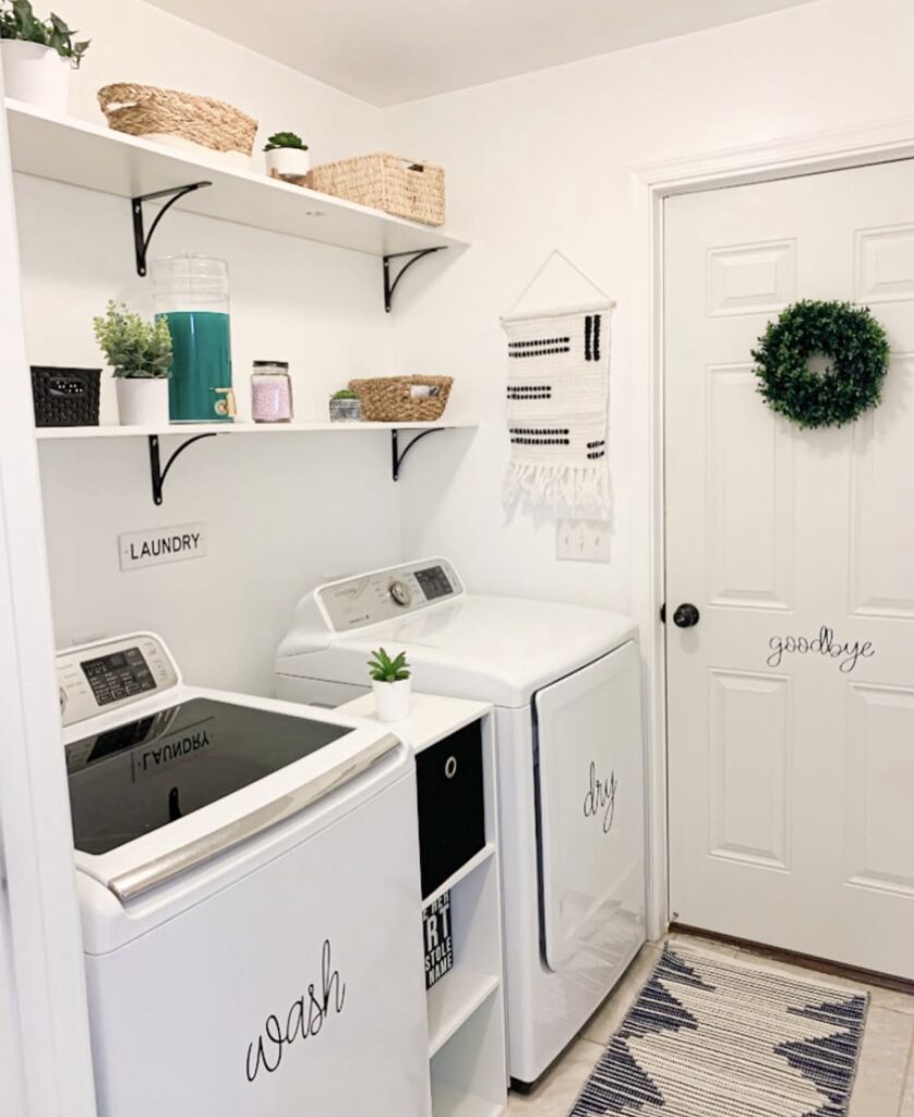 A small laundry room.