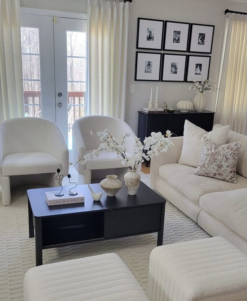 A small living room.