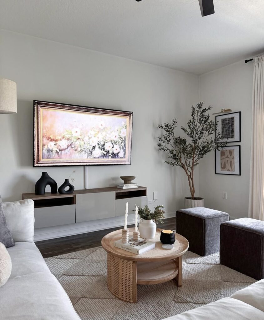 A small living room.