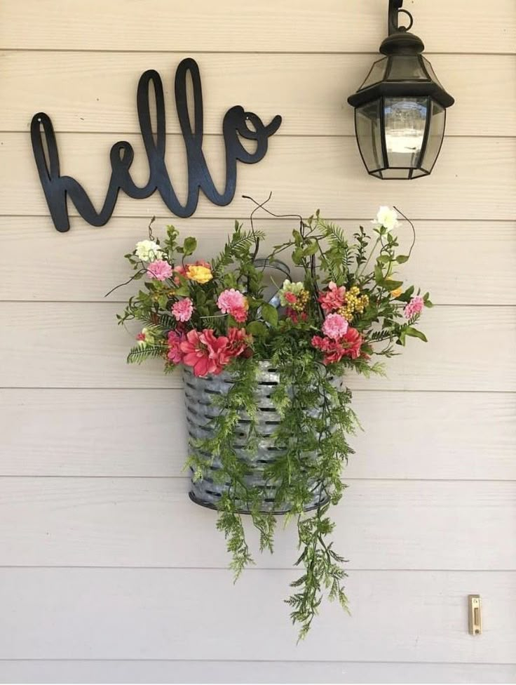 A summer front door decor.