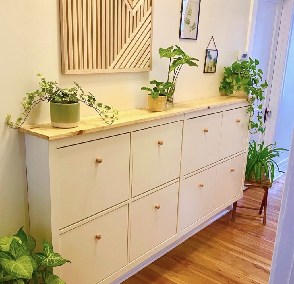 An entryway with storage.