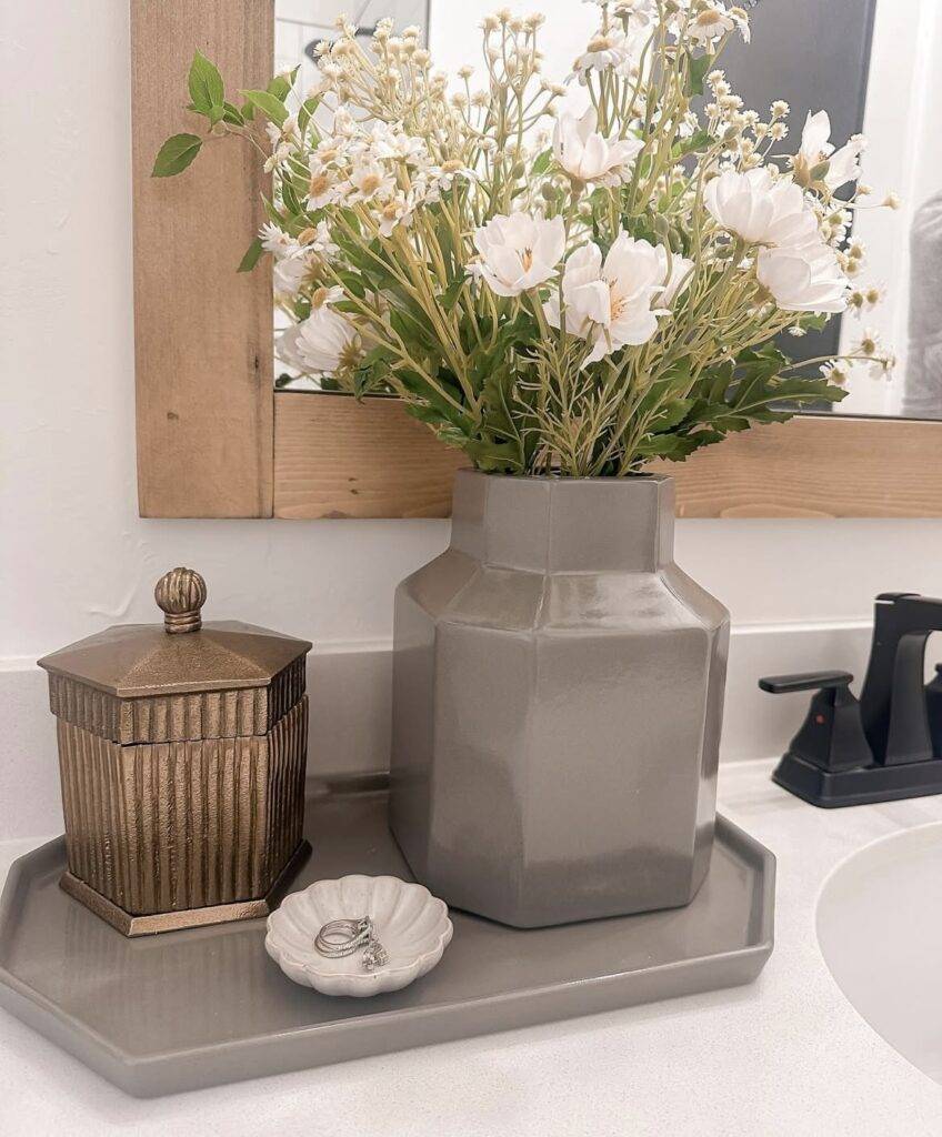 A bathroom counter decor.